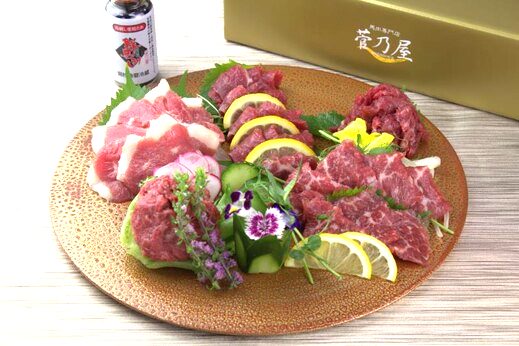 スライス6種バラエティーセット(馬刺し)/菅乃屋