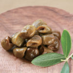 オリーブの佃煮「佃蔵」