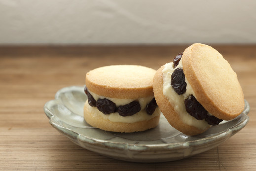  レーズンバターサンド （5個入り×2箱）／Sweets & Books キノシタ