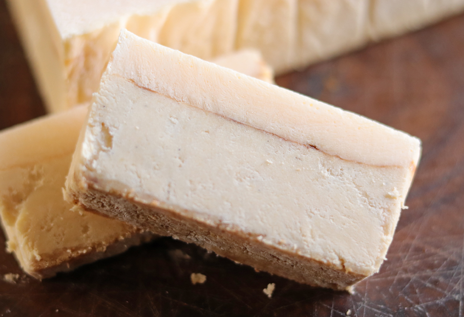 スーヴォワル　Everyone’s Cheese Cake　カット