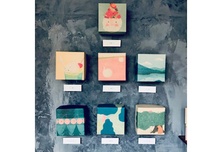 お菓子箱（大）詰め合わせ　穀粒菓子店 雪ワタリテ麦イズル　箱