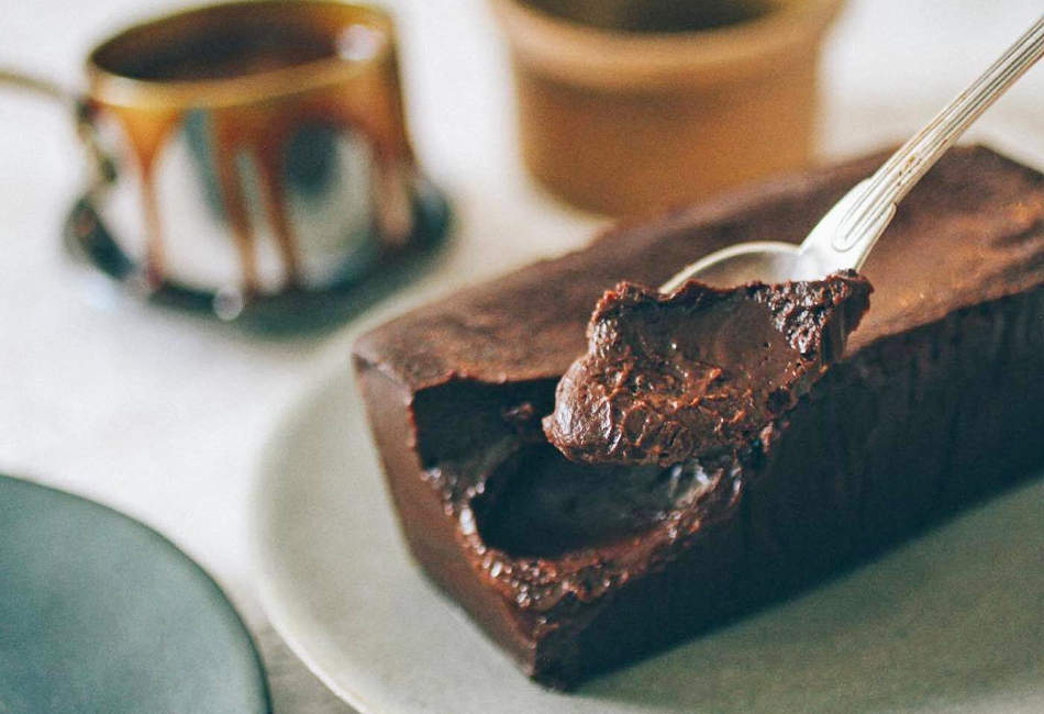 とろ生ガトーショコラ　toroa（トロア）