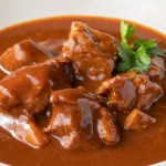 牛たんが入りすぎてる牛たんシチュー　たんや善治郎