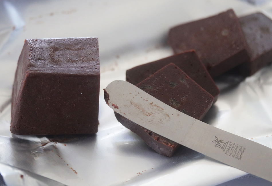 ショコラ デ ショコラ オレンジ　OGGI　カットのしやすさ