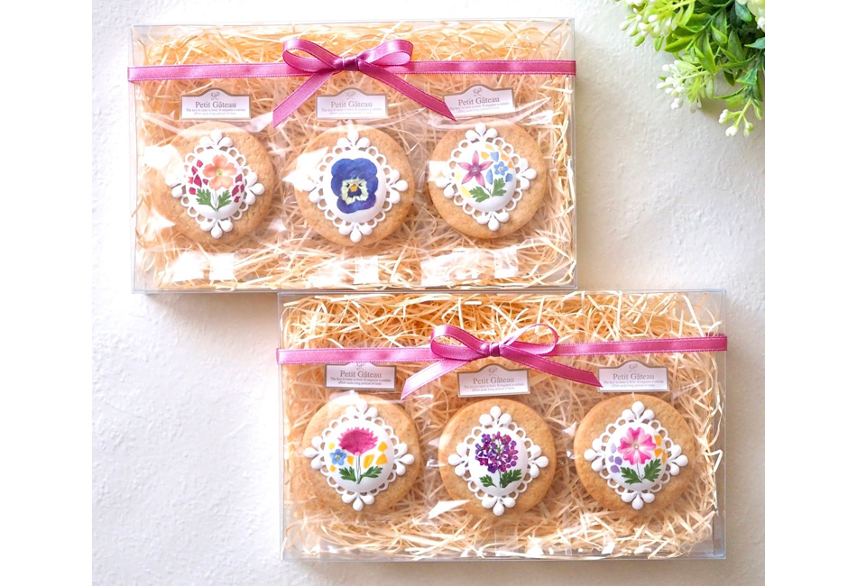 お花のレースサブレ【3枚入】ギフトセット (クリアケース)　r & （アール・アンド）