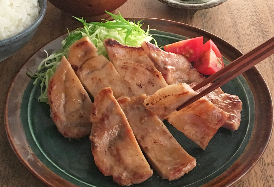 豚肩ロースステーキ　スパイシーソース　2枚入（240g）　鹿野ファーム