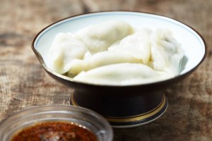 名物 手包み水餃子 冷凍 (20個)　東京台湾