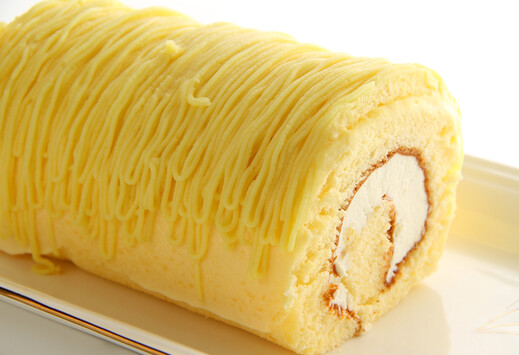 黄金のモンブランロール／ロリアン洋菓子店