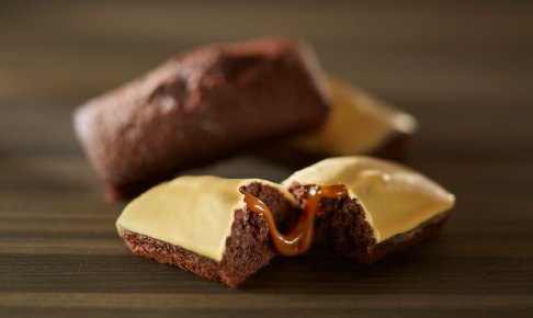 フィナンシェブロンドキャラメル 10個セット／パティスリー＆カフェ デリーモ