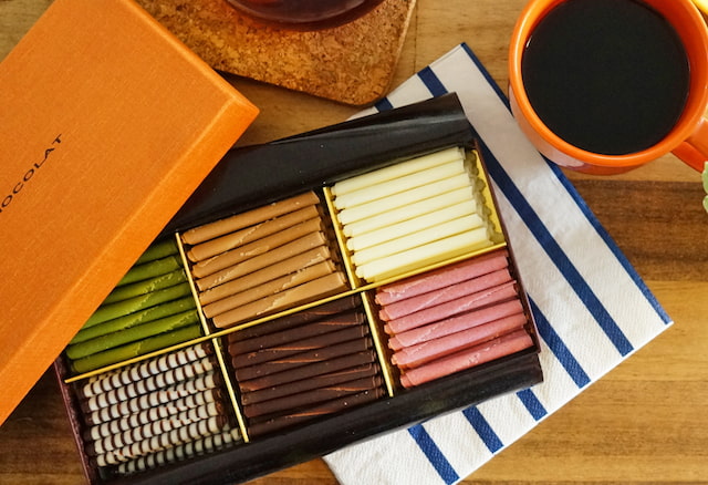 ザ・ロールショコラ（6フレーバー200g）／プラム