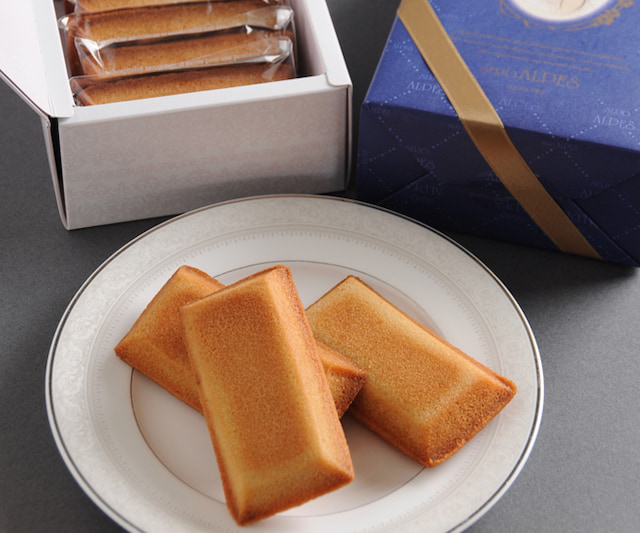 フィナンシェ 8／成城アルプス