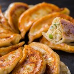 味くらべセット（餃子）　手打ち餃子　天のびろく