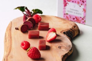 プラントベース キャラメル ベリー＆ビーツ 7粒入　BEYOND SWEETS