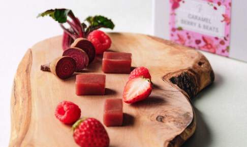 プラントベース キャラメル ベリー＆ビーツ 7粒入　BEYOND SWEETS