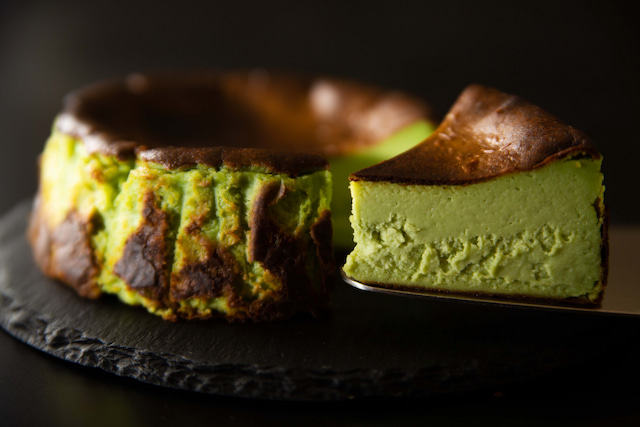 濃厚八女茶バスクチーズケーキ／バル＆キッチンSoL