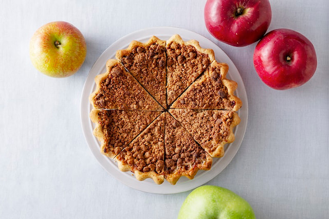 食べ比べが楽しいアップルパイ（8個入り）／すっぱい林檎の専門店。