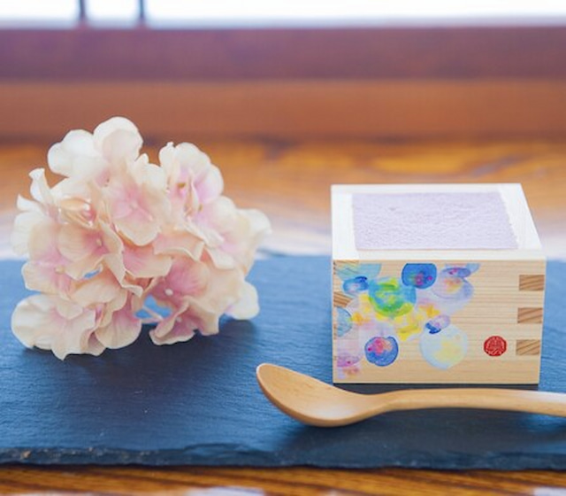 枡ティラミス「華」（はなやぎ）／エントワスイーツガーデン