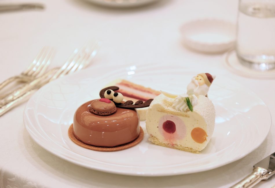 帝国ホテルクリスマス2025試食プレート