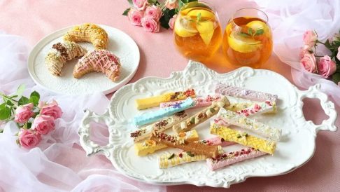 【セシル】モノプリグルメ　タルティナ　キャロットケーキ モチモチ、しっとり♪ シナモン香る、専門店の絶品キャロットケーキ